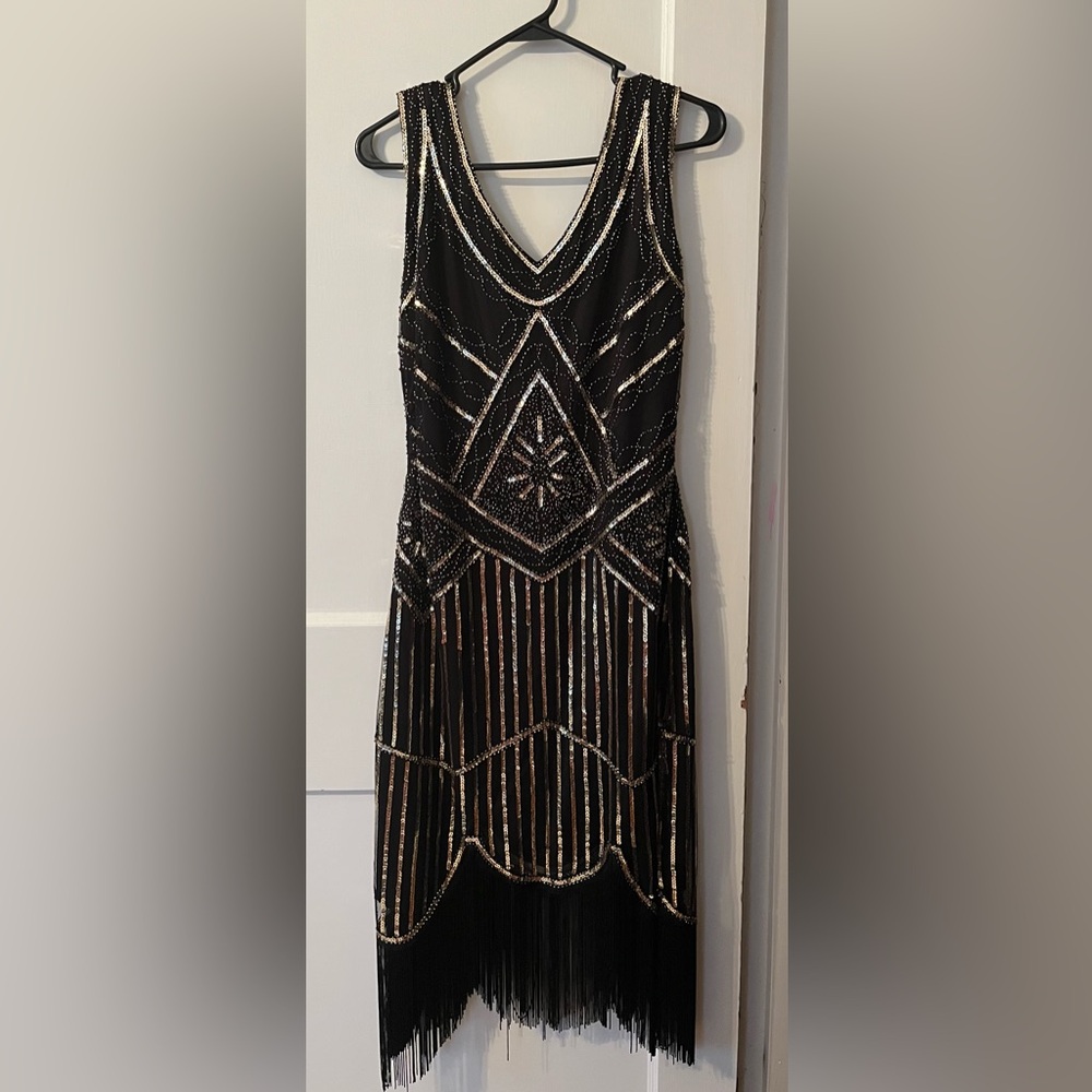 1920’s Flapper dress. Worn one time for Roaring 20’s event.